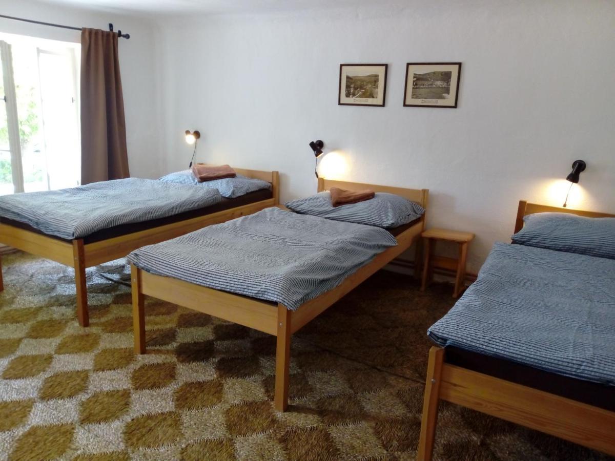 Hostel Havana Чески-Крумлов Экстерьер фото