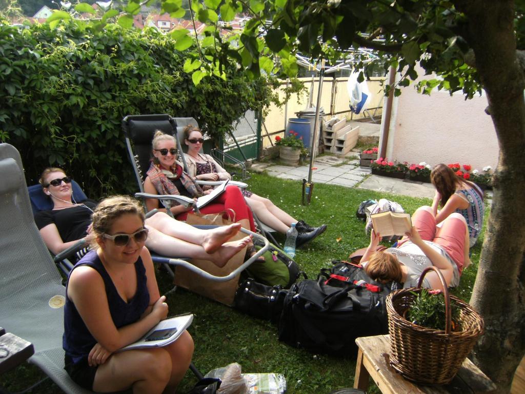 Hostel Havana Чески-Крумлов Экстерьер фото